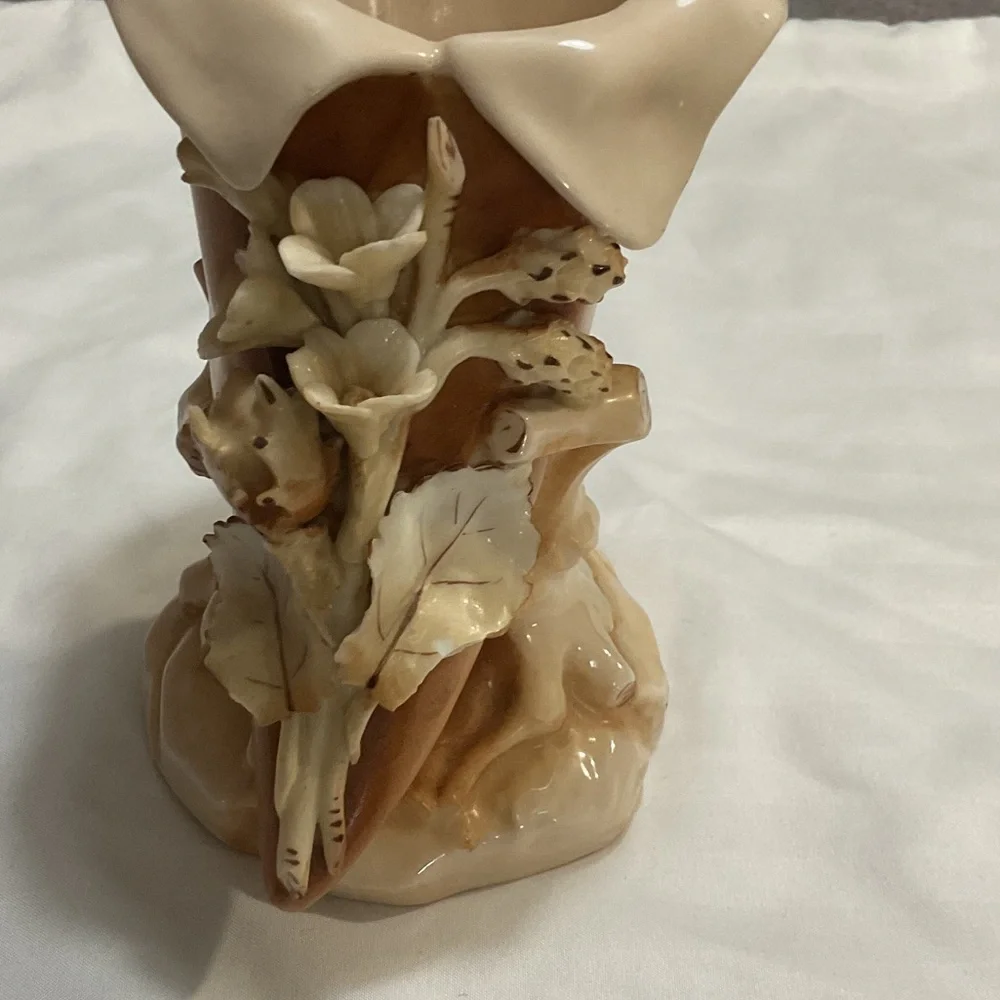 Elegant Cream Ceramic Vase with Floral Design